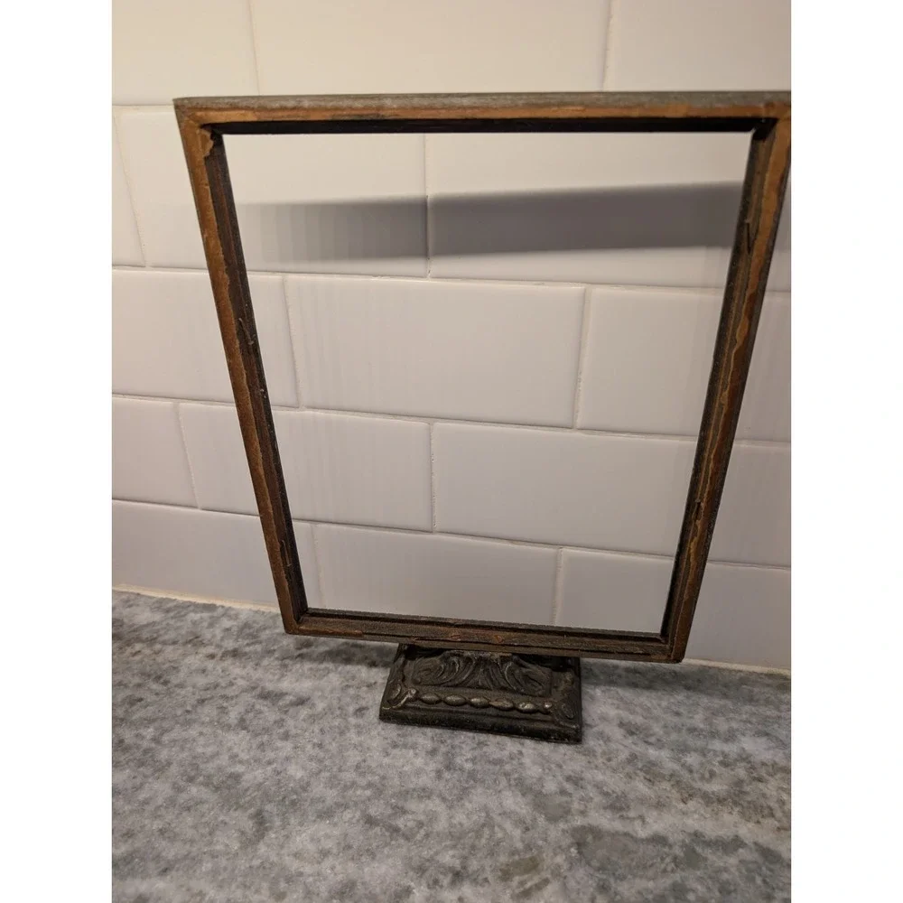 Vintage Wood Footed 8X10 Tabletop Picture Photo Frame